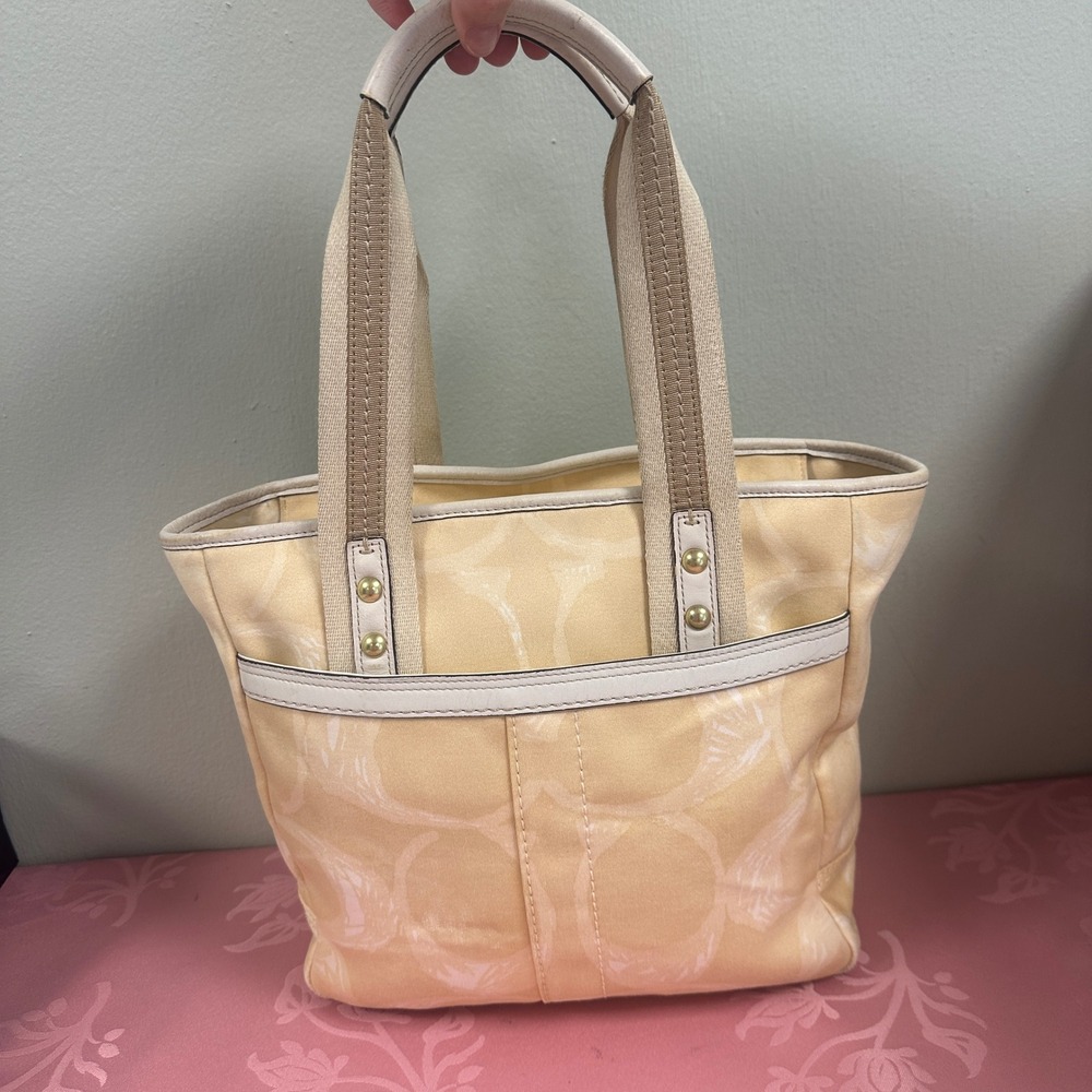Coach Signature Scribble Tote Bag Yellow White Leather F10805 Small Shoulder Bag